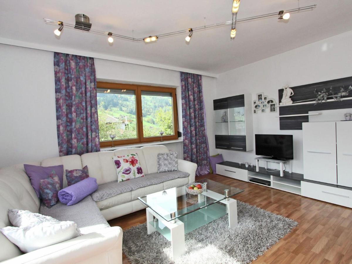Spacious Apartment In Stumm Tyrol With Balcony Εξωτερικό φωτογραφία